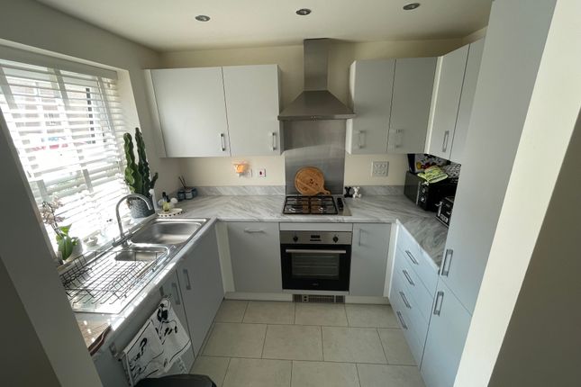 Semi-detached house for sale in Manor Way, Chelmsford