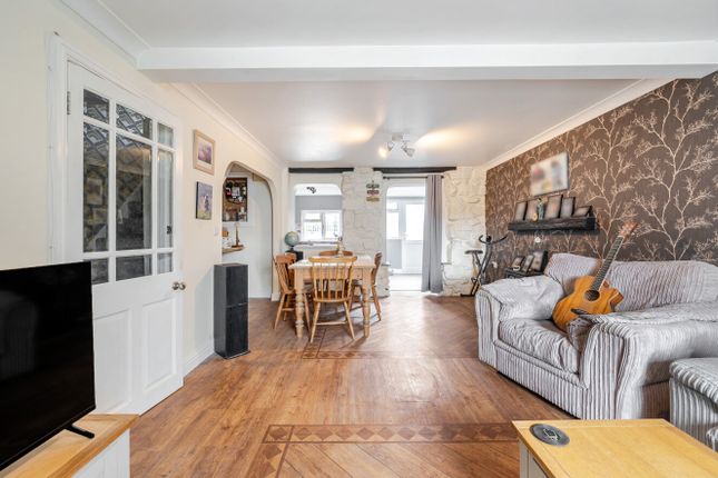 46, Central Treviscoe, Cornwall photo 4