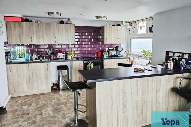 Flat 30, Lindop Court, Linfield Road, Hanley, Stoke-on-trent photo 2
