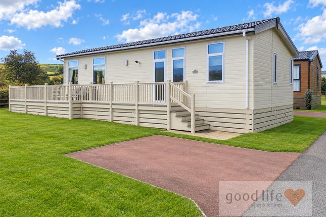 2-bed caravan on 164, Kingfisher Country Park, Wolsingham, £69,995