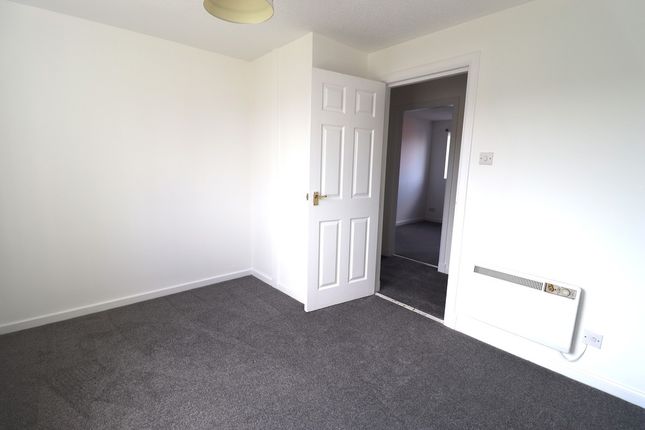 Dundee Court, New Carron, New Carron photo 4