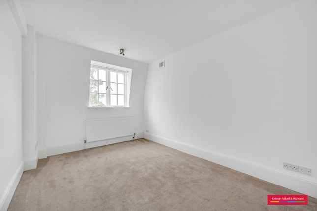 Flat 145, Makepeace Mansions,, Makepeace Avenue, London photo 4