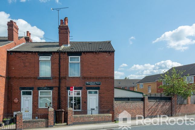Thumbnail Shared accommodation to rent in Minsthorpe Lane, South Elmsall, Pontefract, West Yorkshire