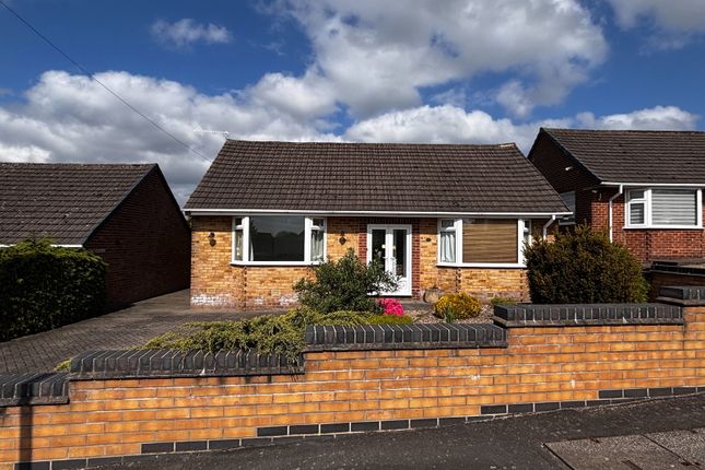3-bed house on 25, Pear Tree Avenue, Swadlincote, £270,000