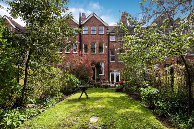 Property for sale in Platts Lane, Hampstead