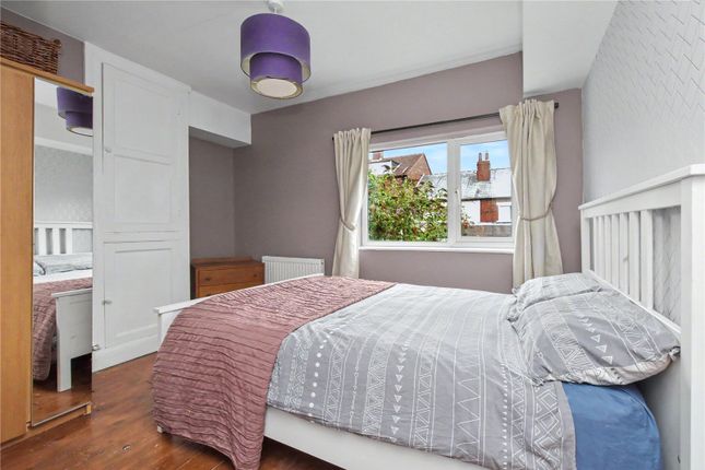 5, Adwick Place, Leeds photo 5