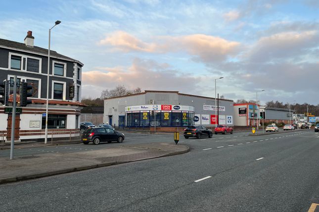 Retail premises to let in New Chester Road, Birkenhead