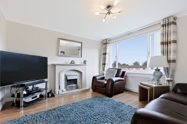 24, Foxbar Crescent, Renfrewshire photo 2
