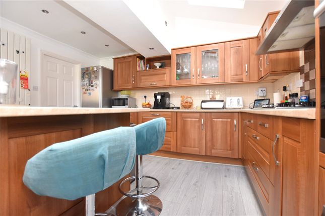 4, Harlington Road, Leeds photo 2