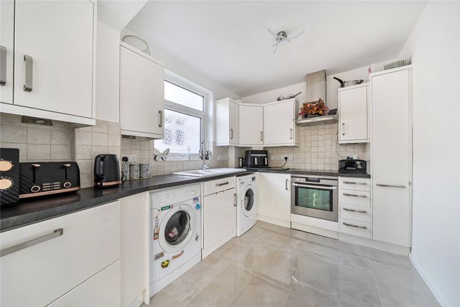 23, Starts Hill Road, Orpington photo 2