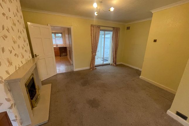 73, Winchester Avenue, Worcester photo 5