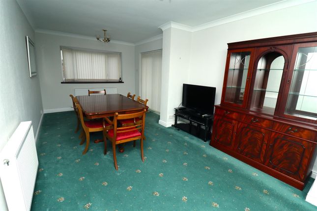 20, Chantreys Drive, Elloughton Brough photo 3