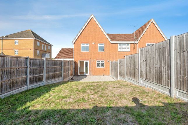 Doncella Close, Grays photo 2