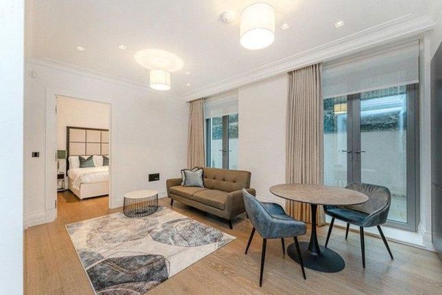 Thumbnail Flat to rent in Portland Place, London