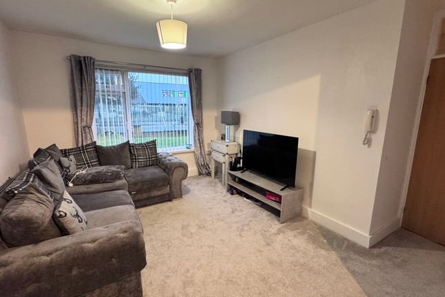 201, Roughwood Drive, Liverpool photo 2