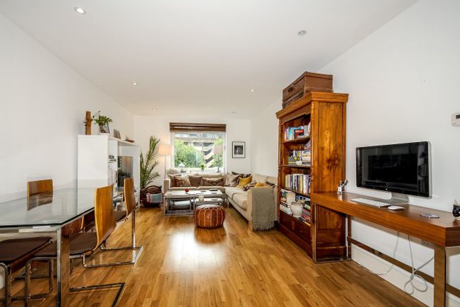 Flat 7, 141, Clapham Road, London photo 3