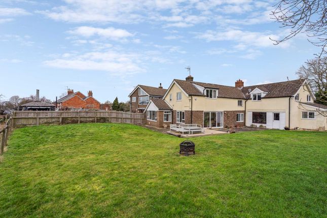 Thumbnail Country house for sale in The Green, Little Horwood
