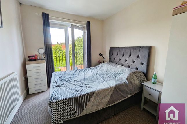 17, Clifton House, Monton photo 4