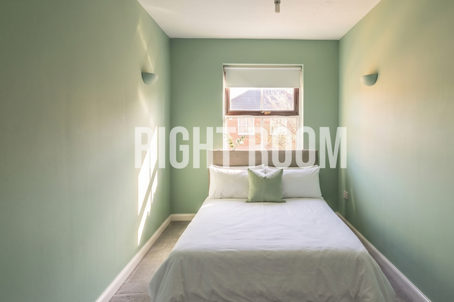 5 John Street, Southampton photo 4
