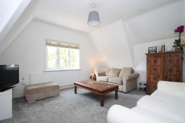 Thumbnail Flat to rent in Birch Tree, Bromley