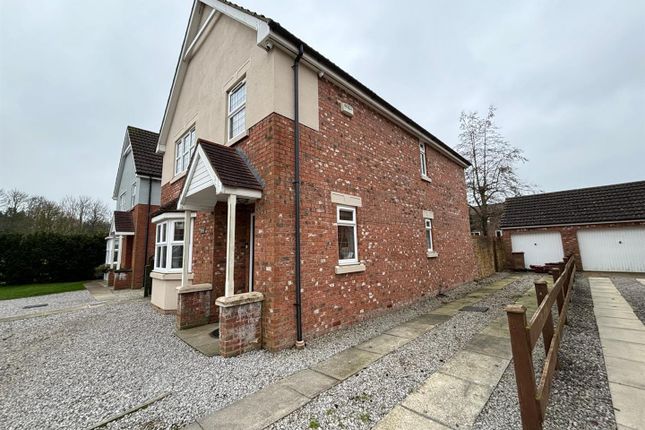38, The Orchard, Beverley photo 2
