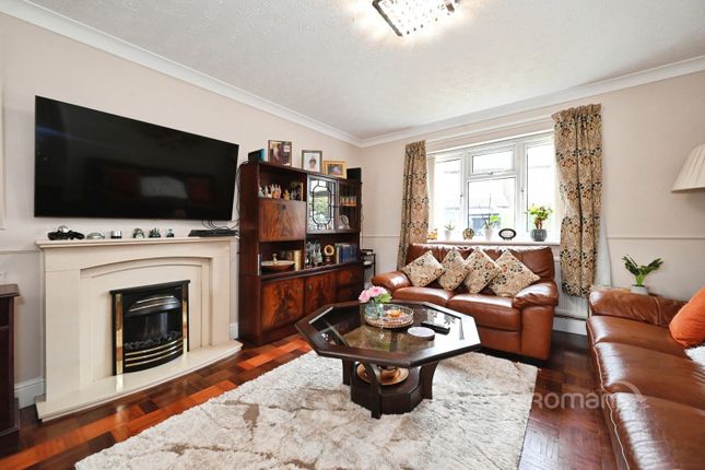 21, Byland Drive, Maidenhead photo 3