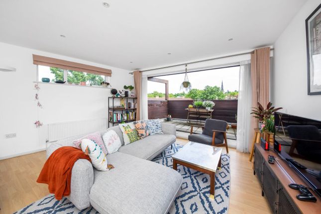 Thumbnail Flat to rent in Lordship Lane, East Dulwich, London