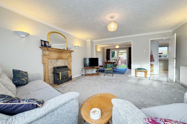 71a, South Street, Lymington photo 2