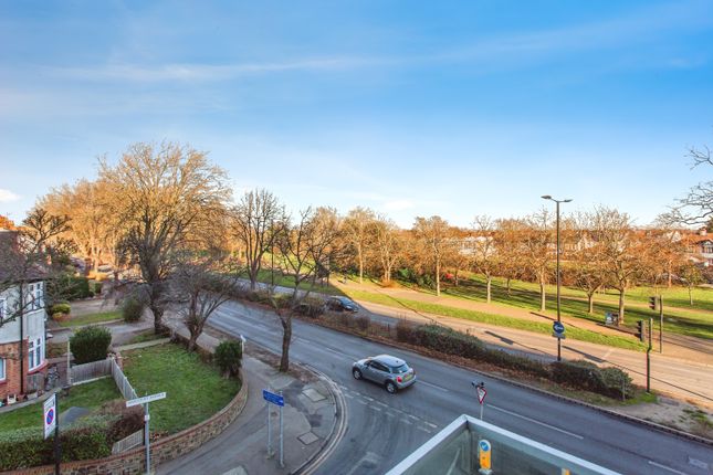 Flat for sale in Richmond House, 61-71 Victoria Avenue, Southend-On-Sea, Essex