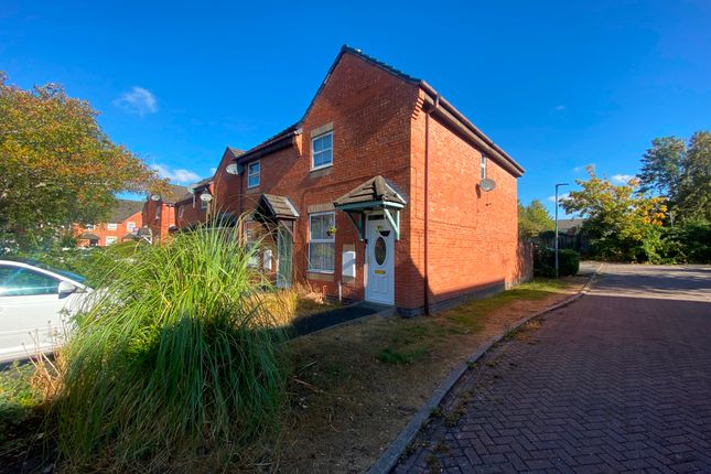 86 Fairburn Avenue, Crewe photo 3