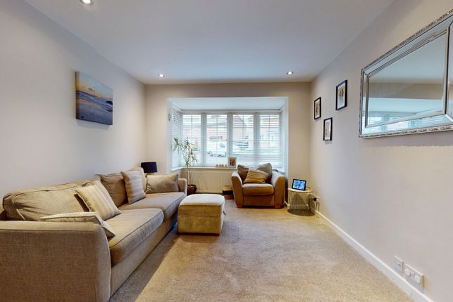 11, Partridge Close, Washington, Tyne and Wear, NE38 0ES photo 4