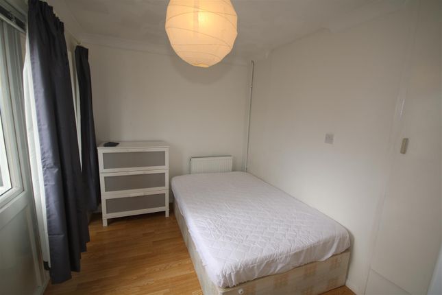 Shared accommodation to rent in Bawden Close, Canterbury