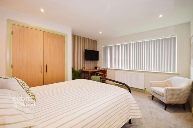 Room 6, 53, Scafell Avenue, Fareham photo 4