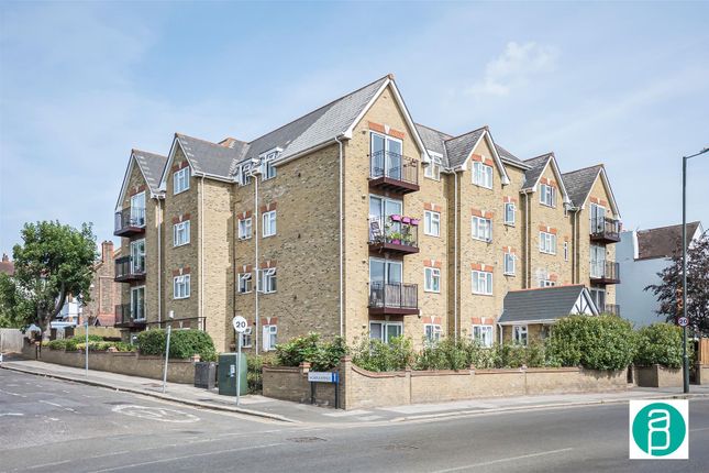 3-bed house on Flat 14, 85, Worple Road, London, £2,495/mo