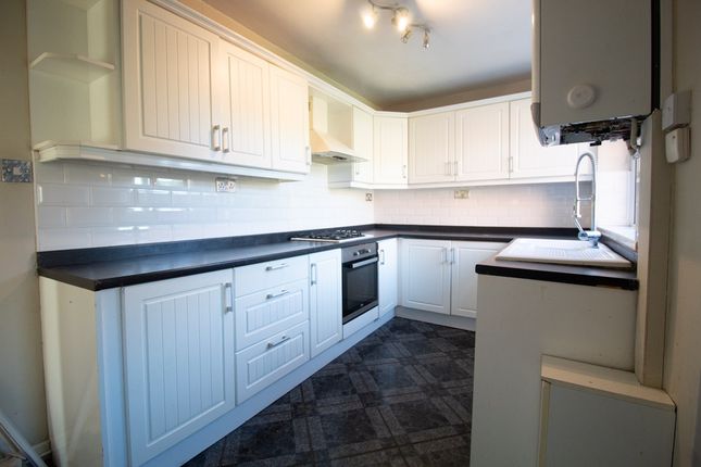 3, Southdale Drive, Nottingham photo 4