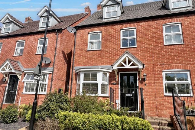 Thumbnail Town house to rent in Warwick Road, Henley In Arden