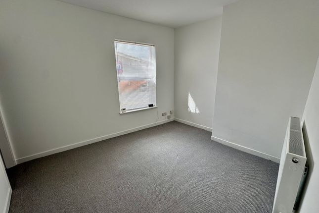8a Chapel Brow, Leyland photo 4