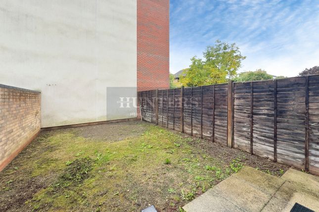 Campus Avenue, Barking photo 2