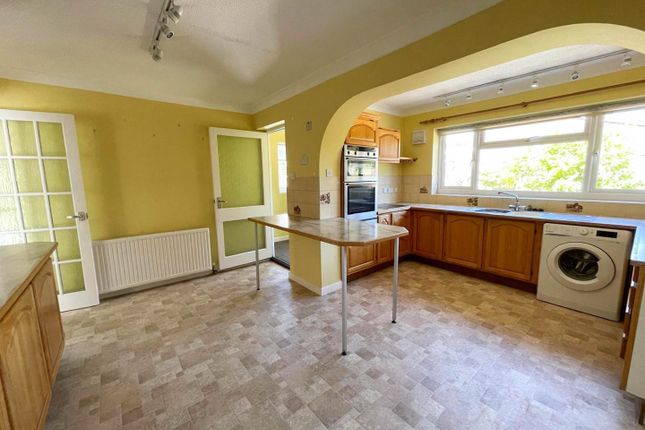 25, Westlands, Comberton, Cambridge photo 2