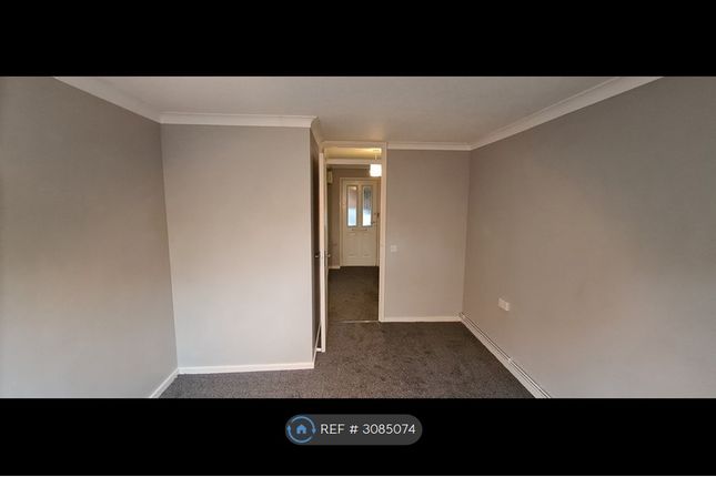 Edgehill Place, Coventry photo 4
