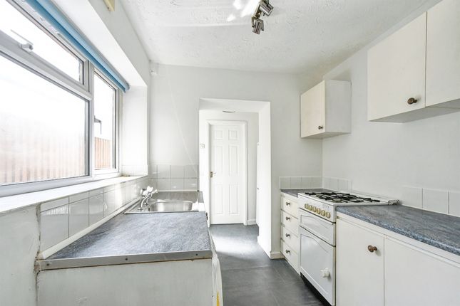 30, High Street, Swindon photo 4