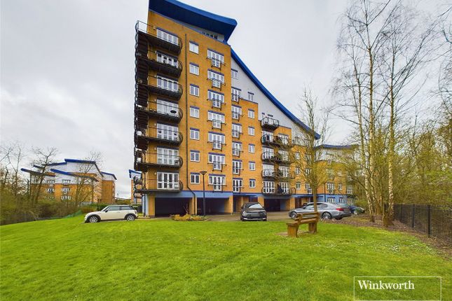 Flat for sale in Luscinia View, Napier Road, Reading, Berkshire