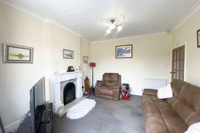 3, Henley Avenue, Cleveleys photo 3