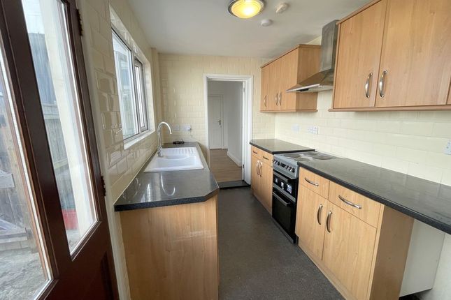 79, Colne Road, Colchester photo 4