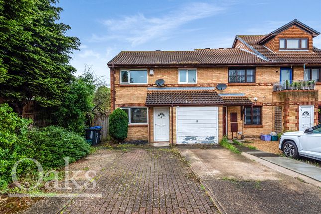 Thumbnail Detached house for sale in Veronica Gardens, London
