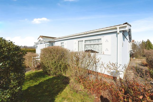 49 Sunnyhaven Park, Llandrindod Wells photo 2