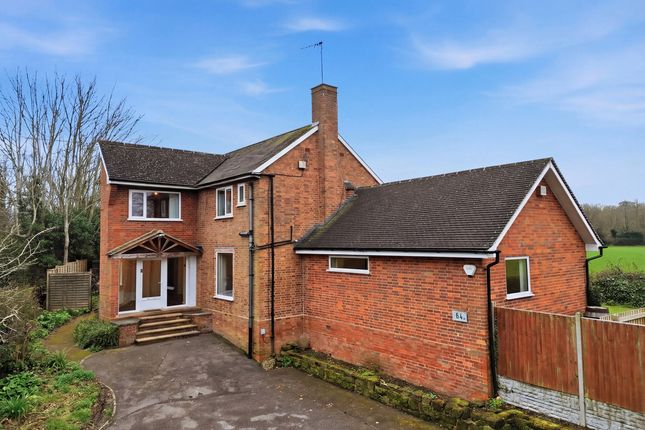 64, Hartle Lane, Belbroughton photo 3