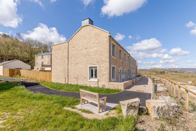 Thumbnail Town house for sale in Matlock Spa Road, Matlock, Derbyshire