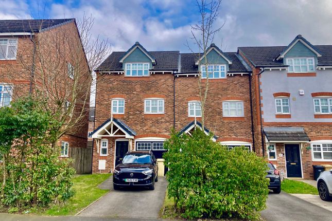 Town house for sale in Danecroft, Little Lever, Bolton