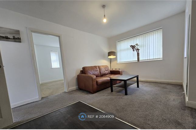 Thumbnail Flat to rent in Princess Road, Manchester